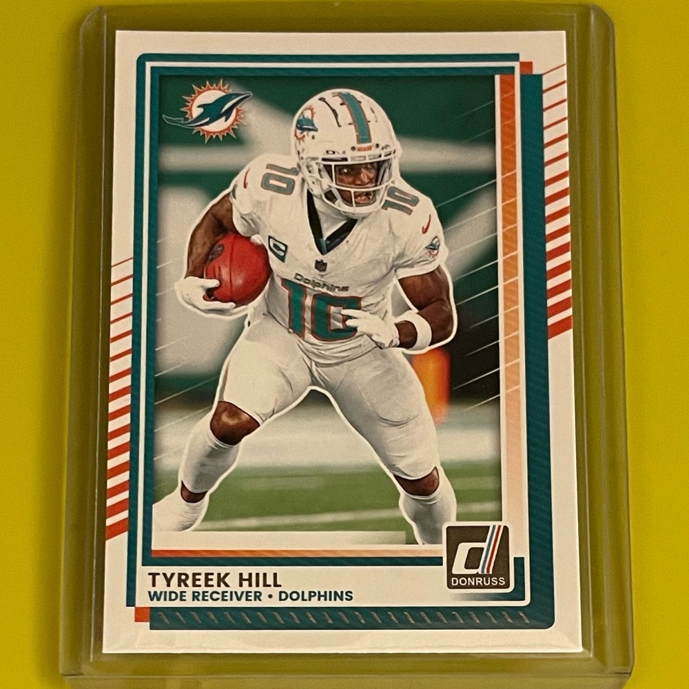Tyreek Hill #221 2025 Panini Donruss Football Trading Card